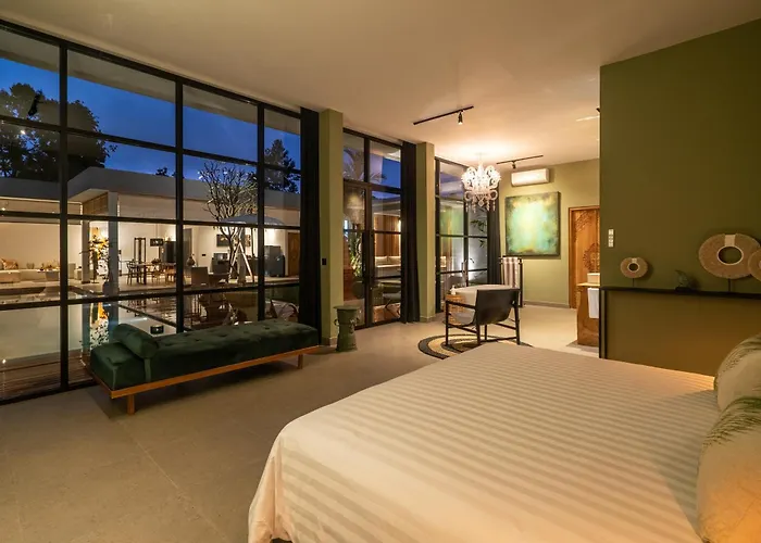 Rouge - Loft Emylia Villa Ubud